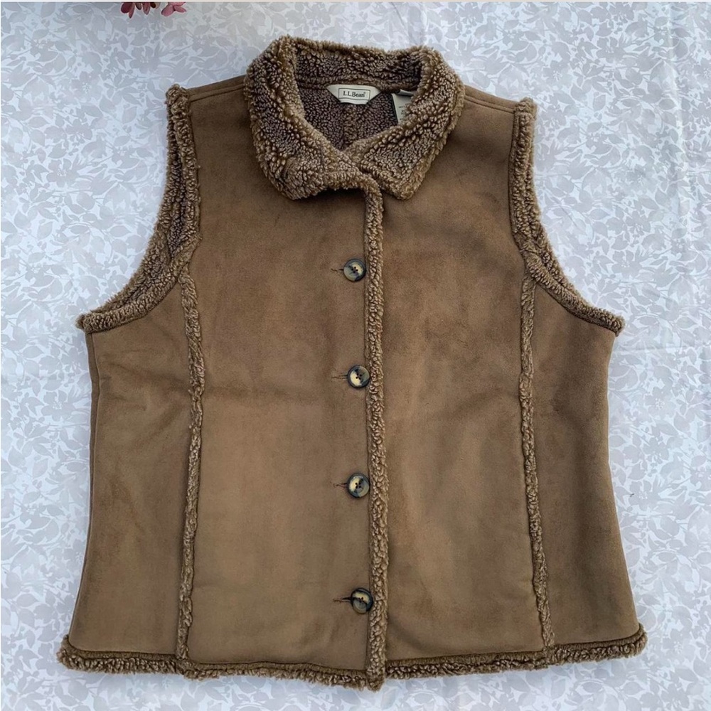 L.L. Bean Women's Tan Faux Suede and Shearling Vest